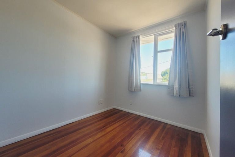 Photo of property in 55 Morere Street, Titahi Bay, Porirua, 5022