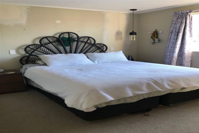 Photo of property in 12a Maywood Crescent, Glen Eden, Auckland, 0602