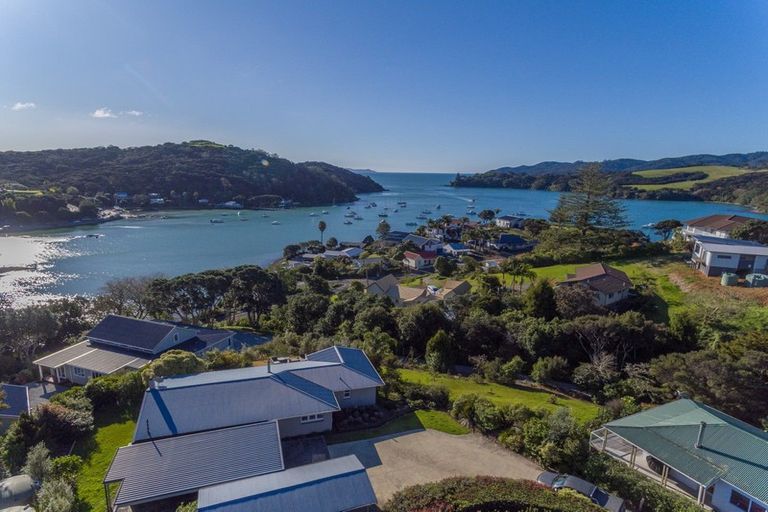 Photo of property in 8 Ranginui Road, Mangonui, 0420