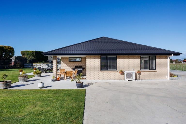 Photo of property in 14 Maple Street, Bunnythorpe, Palmerston North, 4478