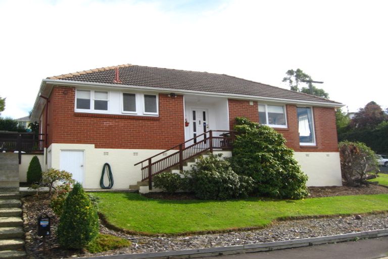 Photo of property in 2 Statham Street, Brockville, Dunedin, 9011