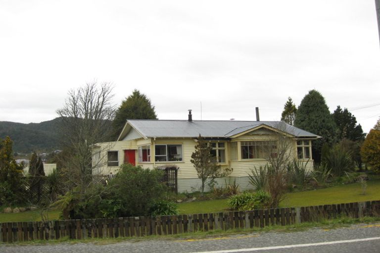 Photo of property in 732 Seven Mile Road, Runanga, 7803