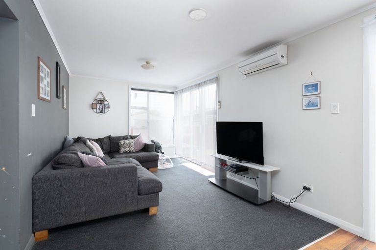 Photo of property in 54 Strange Street, Waitara, 4320