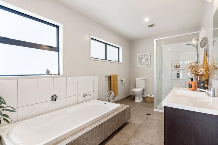 Photo of property in 243 Onemana Drive, Onemana, Whangamata, 3691