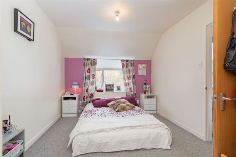 Photo of property in 28 Mcbain Grove, Avalon, Lower Hutt, 5011