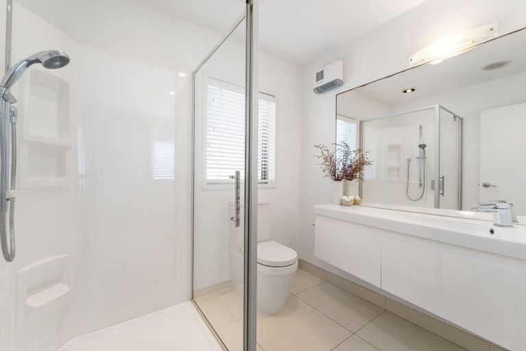 Photo of property in 64b Maunganui Road, Mount Maunganui, 3116