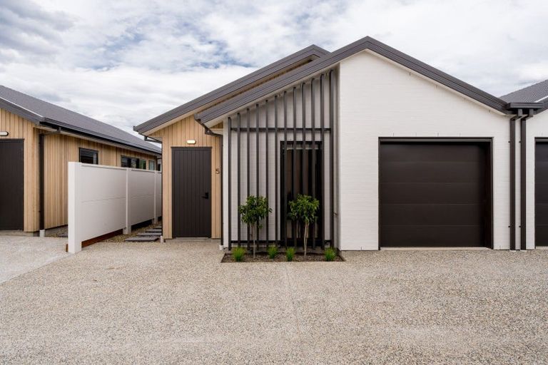 Photo of property in 5 Taverner Lane, Mosgiel, 9024