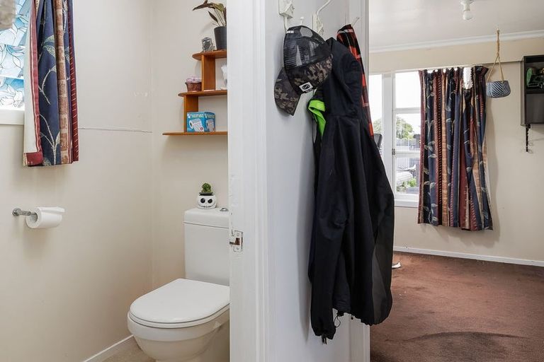 Photo of property in 8 George Street, Waimate, 7924