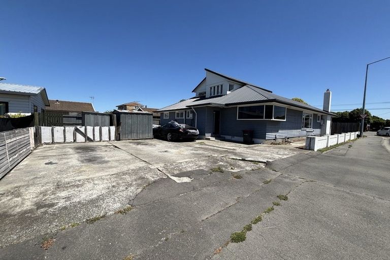 Photo of property in 1/125 Springs Road, Hornby, Christchurch, 8042