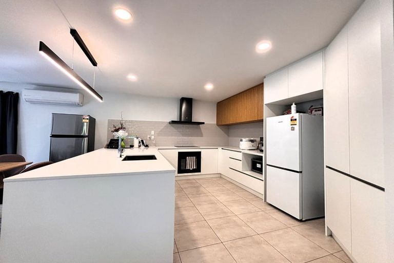 Photo of property in 11 Coppinger Terrace, Aidanfield, Christchurch, 8025