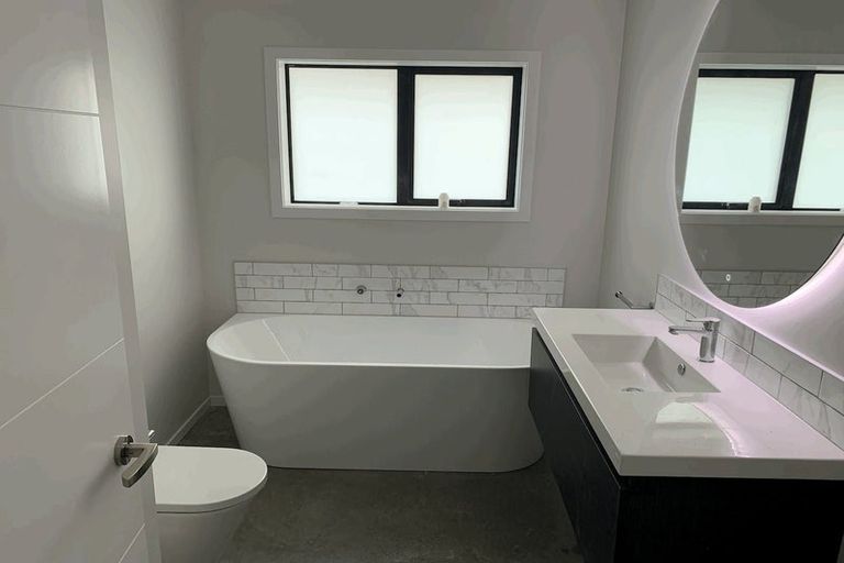 Photo of property in 38a Tainui Street, Levin, 5510