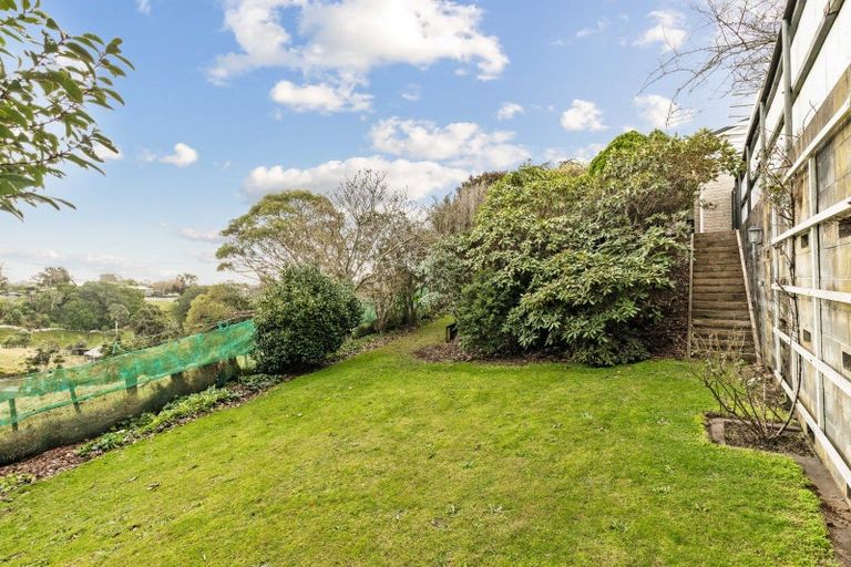 Photo of property in 9 Kapu Grove, Whalers Gate, New Plymouth, 4310