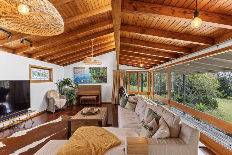 Photo of property in 335 Bawden Road, Dairy Flat, Albany, 0792