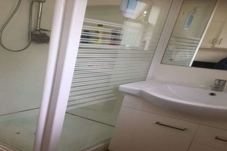 Photo of property in 193 Valley Road, Waimauku, 0881