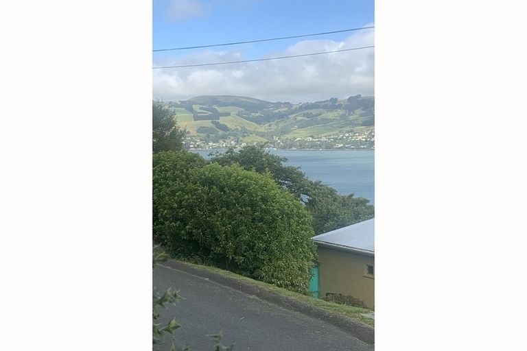 Photo of property in 51 Manapouri Street, Ravensbourne, Dunedin, 9022