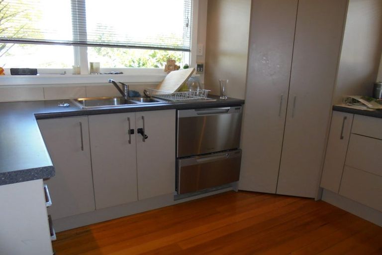 Photo of property in 11 Everest Street, Burnside, Christchurch, 8053