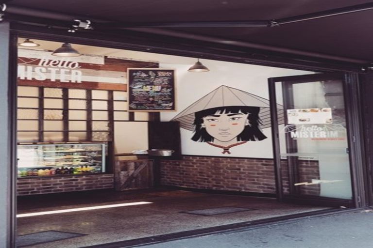 Photo of property in 1 Davy Street, Carterton, 5713