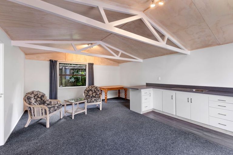 Photo of property in 40 Herekawe Drive, Spotswood, New Plymouth, 4310