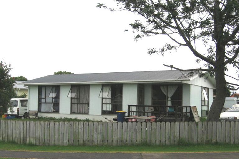 Photo of property in 5 Afton Place, Ranui, Auckland, 0612
