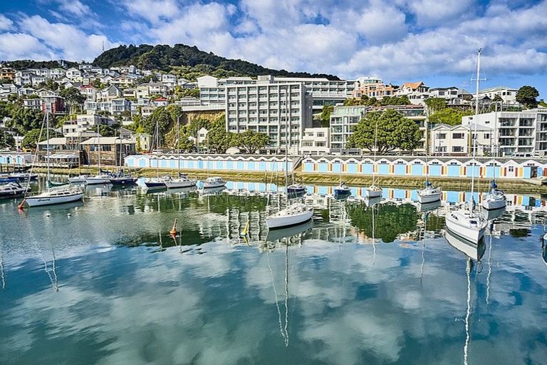 Photo of property in Clyde Quay Wharf, 1a/8 Clyde Quay Wharf, Te Aro, Wellington, 6011