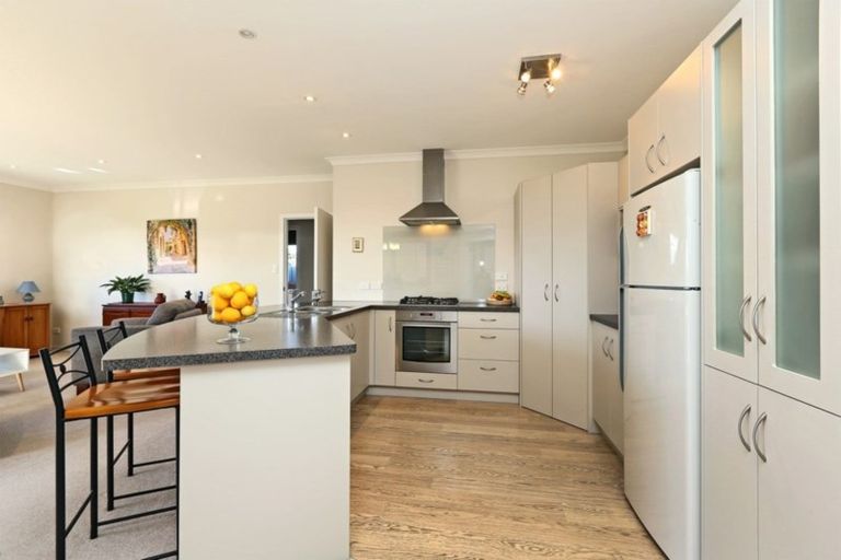 Photo of property in 10 Waimea Way, Poraiti, Napier, 4112