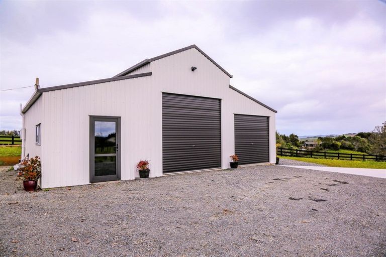 Photo of property in 277a Bald Hill Road, Waiuku, 2681