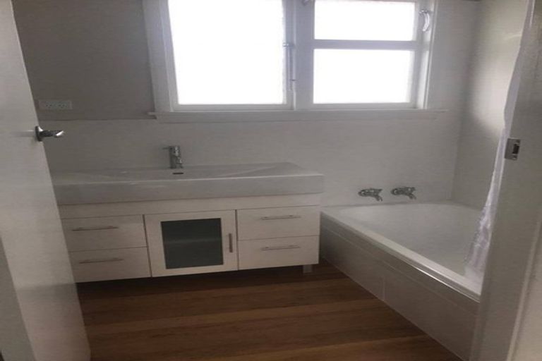 Photo of property in 56 North Terrace, Darfield, 7510