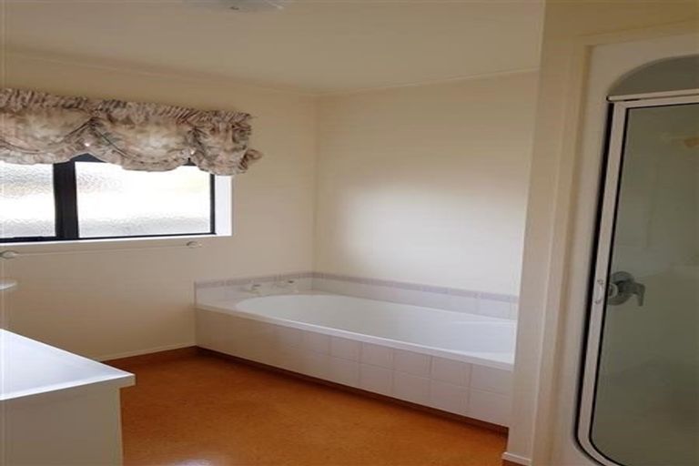 Photo of property in 103 Wharerangi Road, Greenmeadows, Napier, 4112