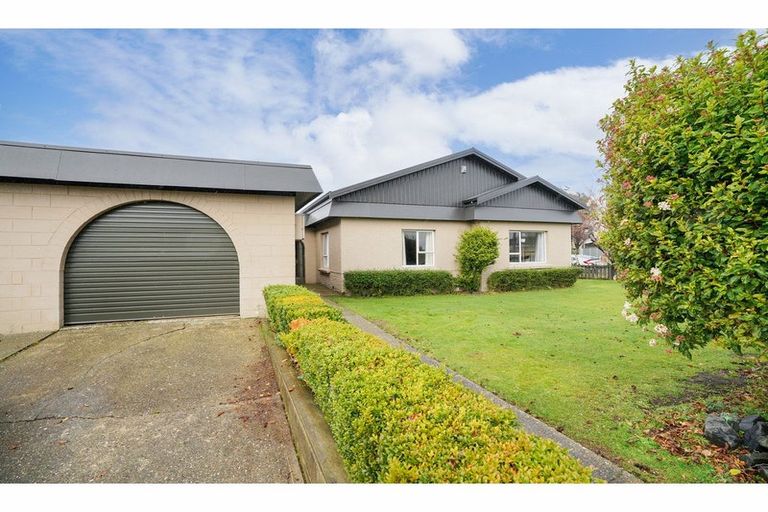 Photo of property in 66 Conyers Street, Georgetown, Invercargill, 9812
