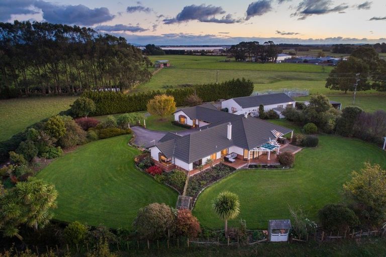 Photo of property in 335 Tutaki Road, Kelvin Grove, Palmerston North, 4470