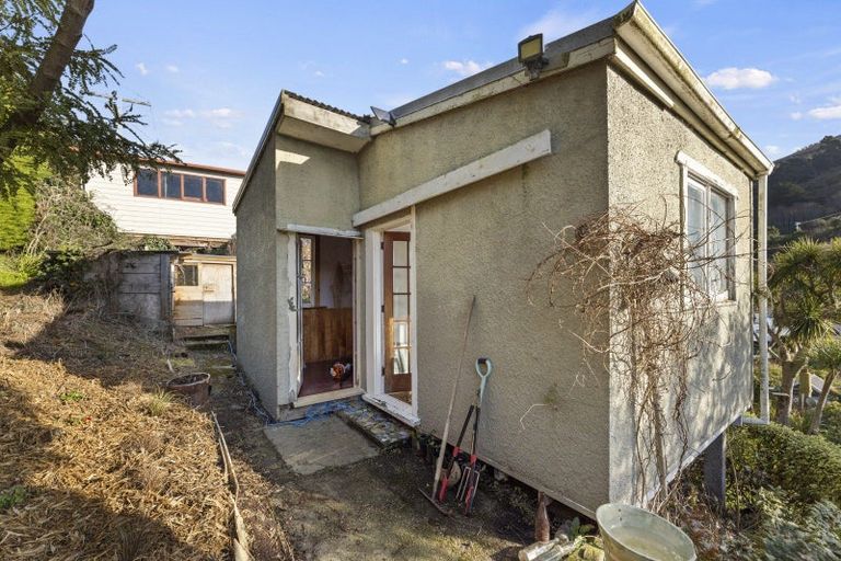 Photo of property in 2 Harbour Terrace, Careys Bay, Port Chalmers, 9023