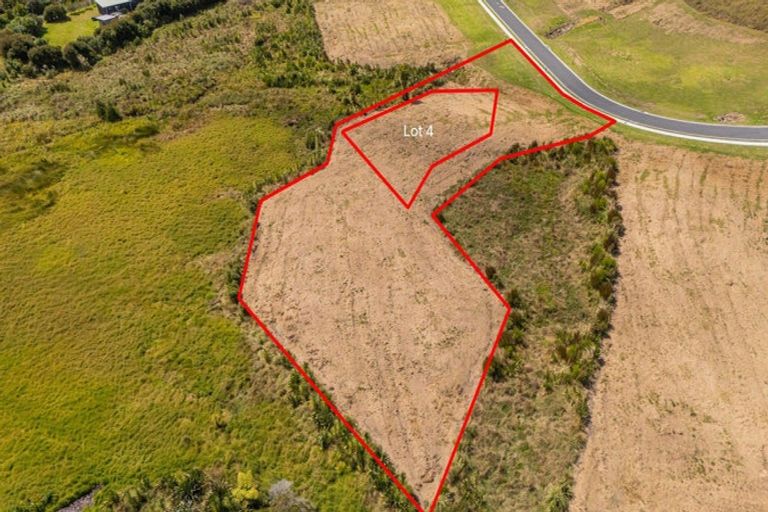 Photo of property in 9 Te Puia Place, Hot Water Beach, 3591
