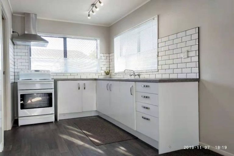 Photo of property in 2/143 Gills Road, Half Moon Bay, Auckland, 2014