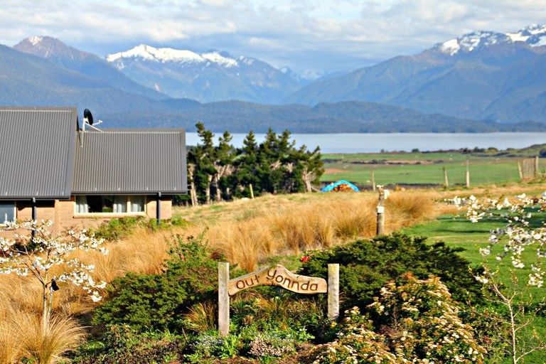 Photo of property in 401d Kakapo Road, Te Anau, 9672