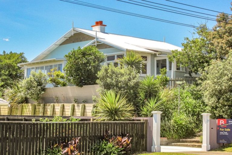 Photo of property in 29 Karewa Street, Castlecliff, Whanganui, 4501