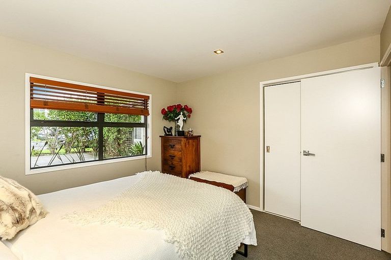 Photo of property in 111 Wairau Road, Oakura, 4314