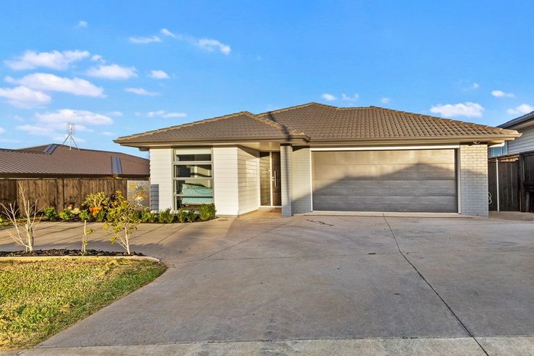 Photo of property in 4 Helenvale Crescent, Pokeno, 2402
