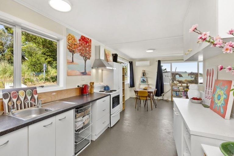 Photo of property in 449 Ohautira Road, Raglan, 3295