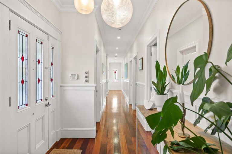 Photo of property in 20 Crabb Fields Lane, Riverhead, 0820