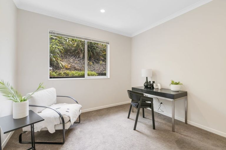 Photo of property in 35 Remuremu Street, Long Bay, Auckland, 0630