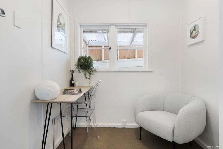 Photo of property in 1/91 Nile Road, Milford, Auckland, 0620