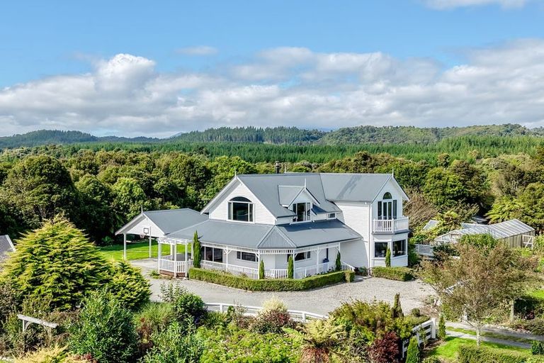 Photo of property in 84 Maori Creek Road, Marsden, Greymouth, 7872