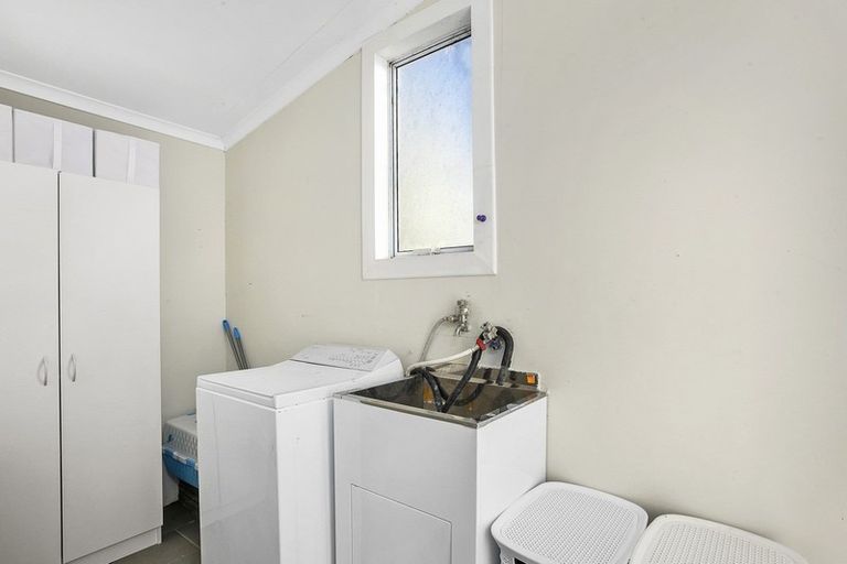 Photo of property in 5 Prosser Street, Green Island, Dunedin, 9018