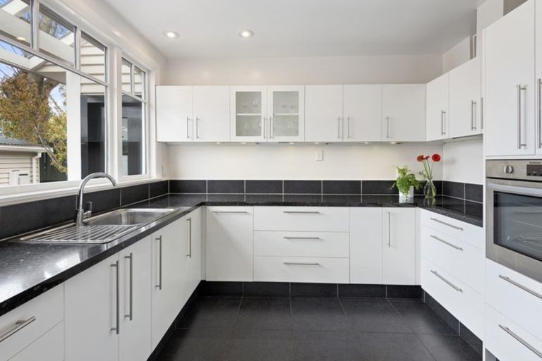 Photo of property in 60 Ilam Road, Upper Riccarton, Christchurch, 8041