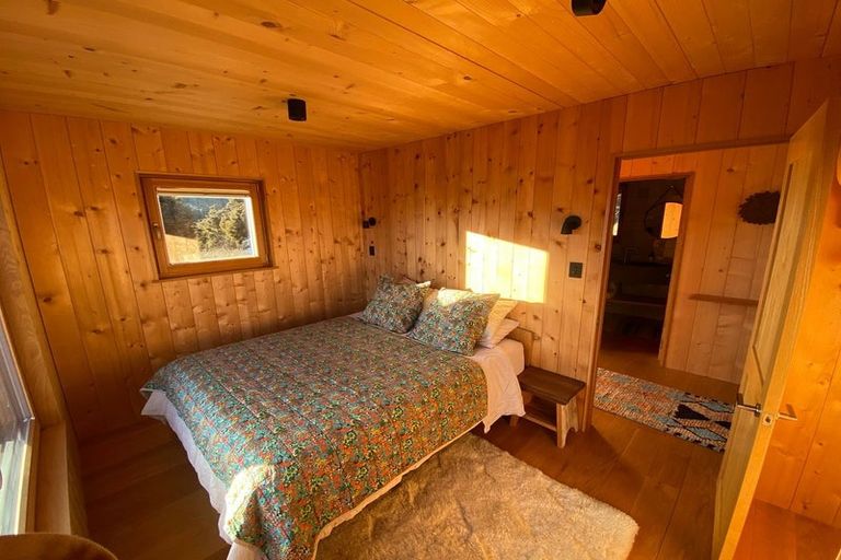 Photo of property in 5 Weatherall Close, Wanaka, 9305