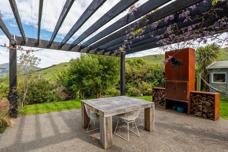 Photo of property in 120 Pipers Valley Road, Duvauchelle, Akaroa, 7581