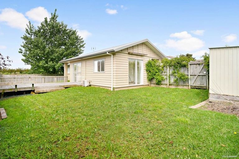 Photo of property in 116 Popokatea Drive, Takanini, 2112