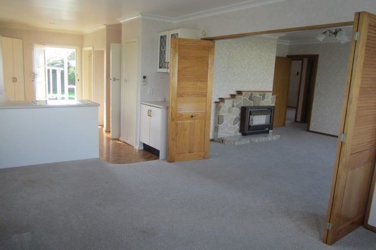 Photo of property in 5 Ross Street, Levin, 5510