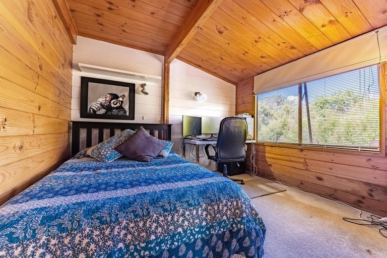 Photo of property in 8 Zealandia Road, Manly, Whangaparaoa, 0930