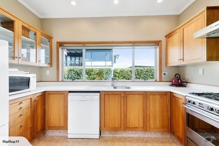 Photo of property in 11 Killarney Road, Frankton, Hamilton, 3204